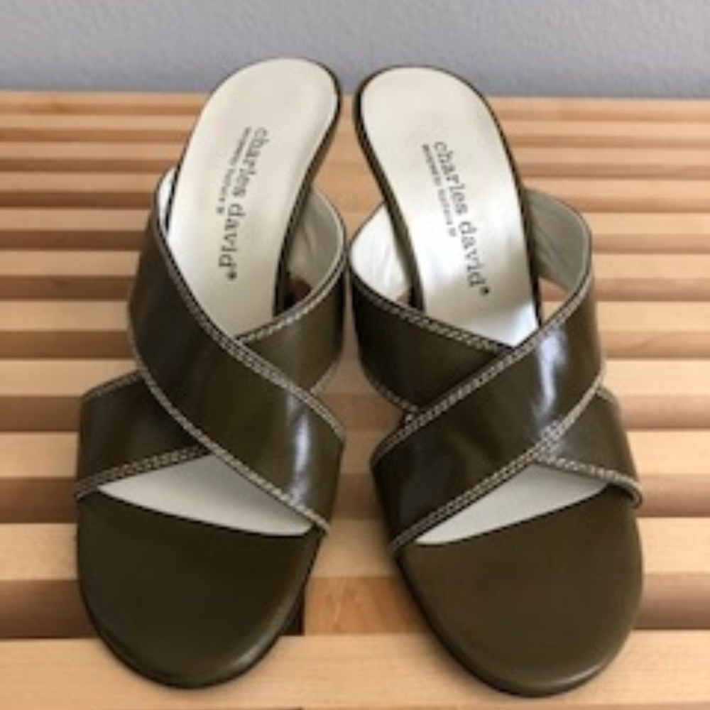 New Charles David Irene Crisscross Sandals - 7